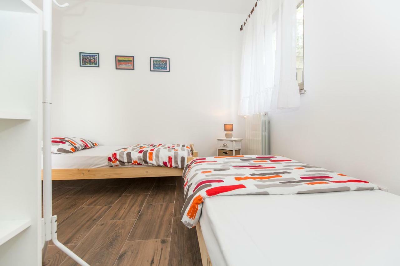 Apartments Cekada 拉宾 外观 照片